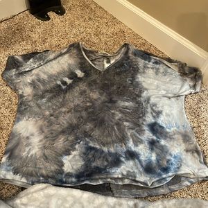 Size small short sleeve